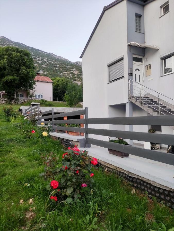 Apartments Nevistic Tribalj  Экстерьер фото